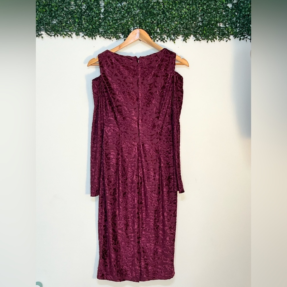 Maggy London Womens 4 Maroon Burnout Velvet Patterned Cold Shoulder Midi Dress - Picture 3 of 10